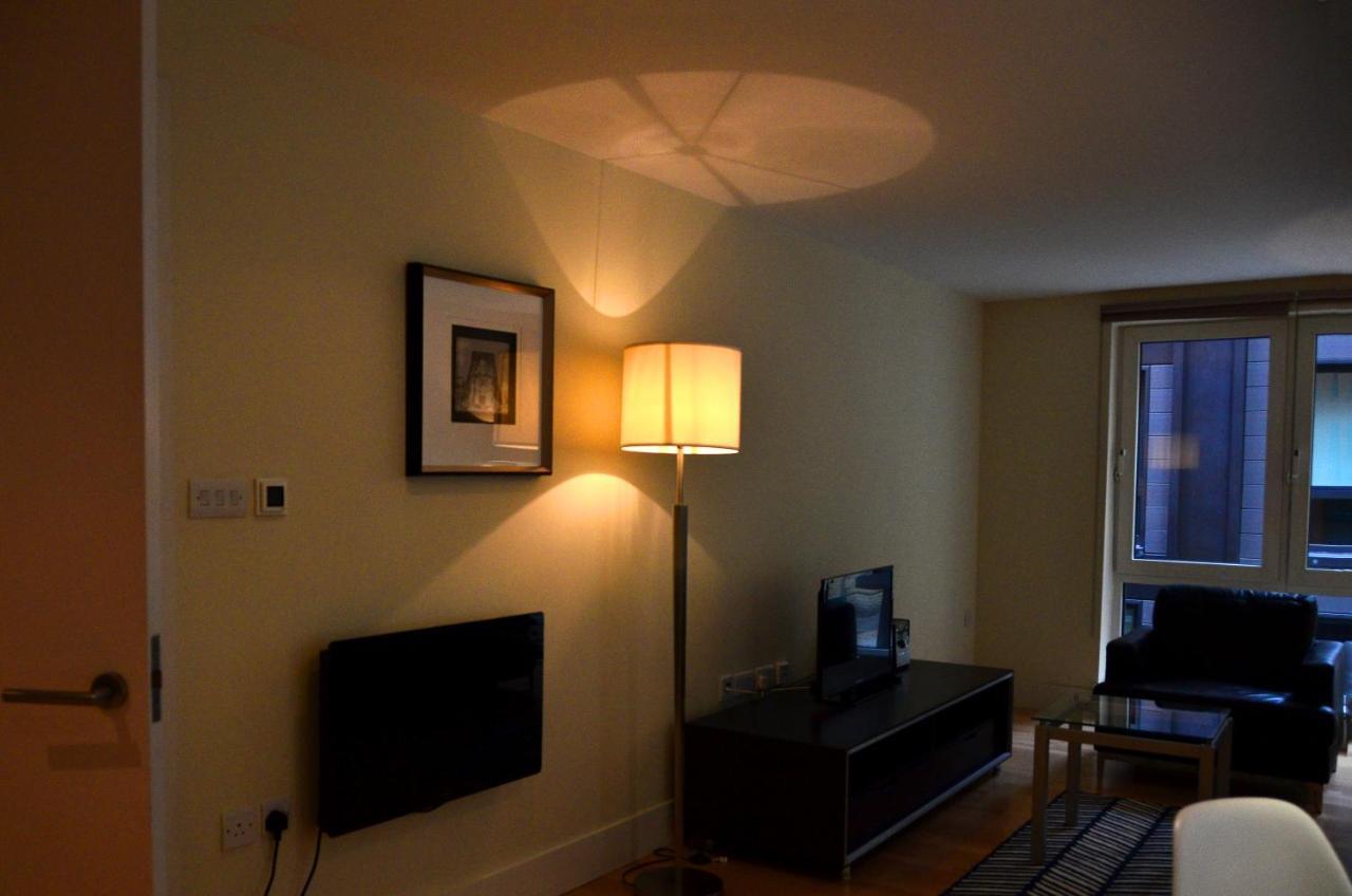 Modern Apartment In Central London By River Thames Bagian luar foto